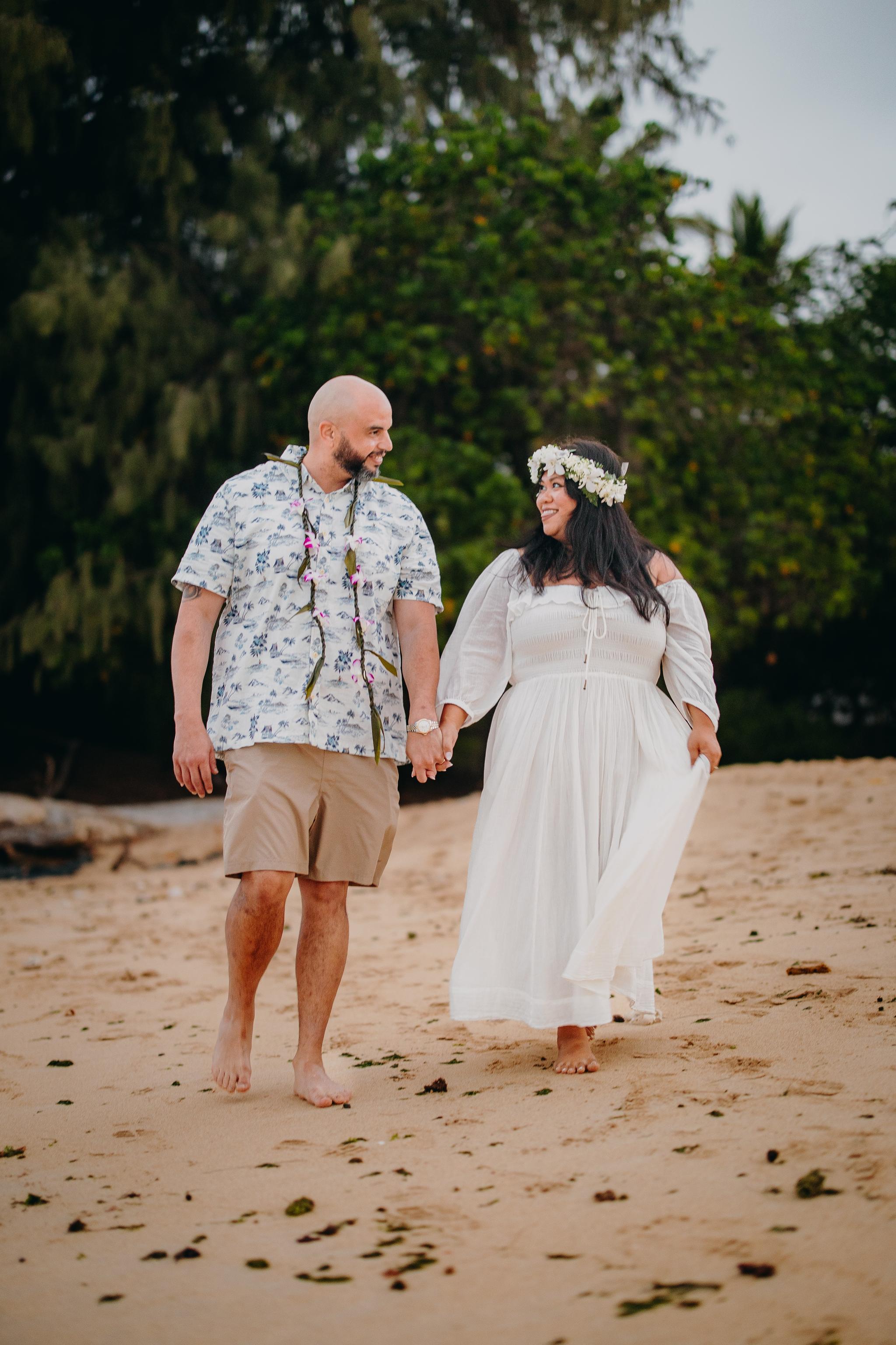 A Decade of Love: Celebrating a 10-year Journey with a Maui Photoshoot